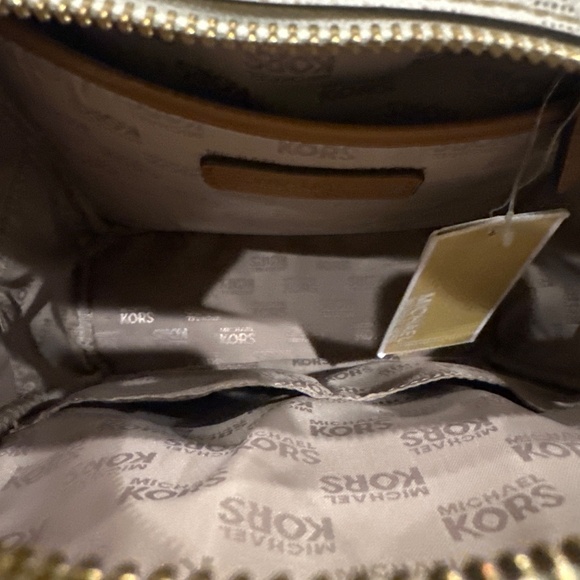 Michael Kors Abbey Vanilla Studded Backpack with wallet - Picture 7 of 12